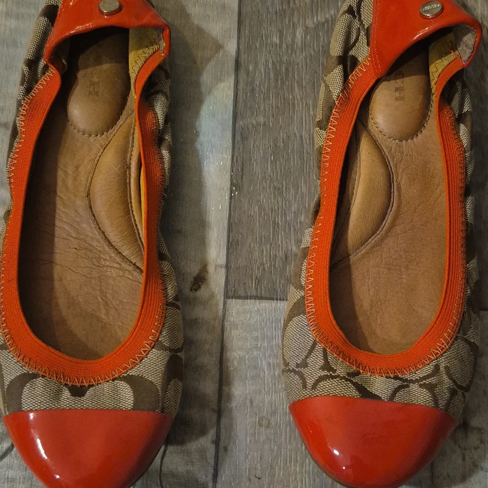 Coach Women's Orange and Brown Ballet Flats - Picture 4 of 9